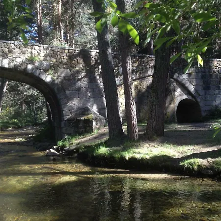 Casa Con Encanto En Valsain La Pradera de Navalhorno